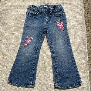 Children’s Place toddler girl floral embroidered jeans 3T